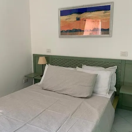 Cala Rossa Isola Rossa (Sassari)