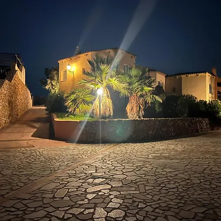 Cala Rossa Isola Rossa (Sassari)